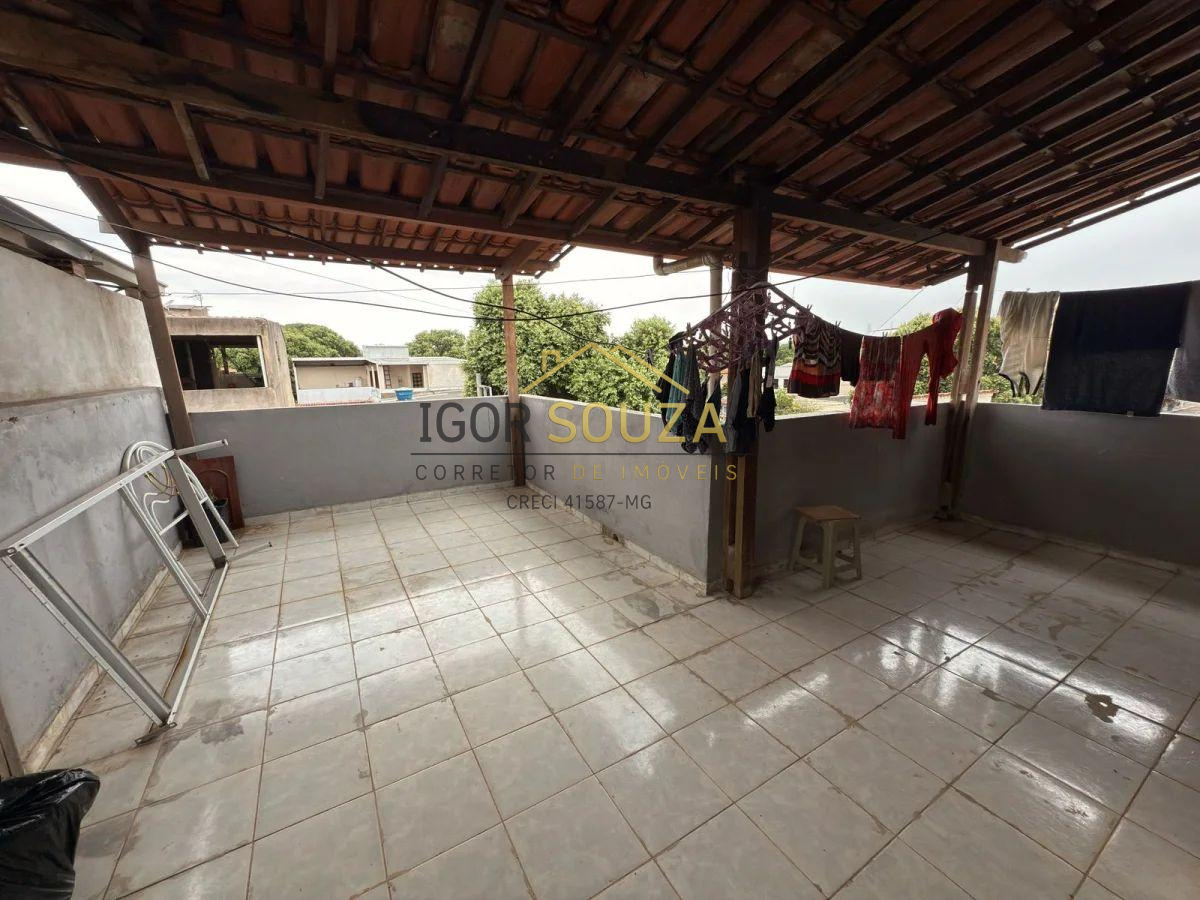 Apartamento à venda com 2 quartos - Santa Rita,Governador Valadares