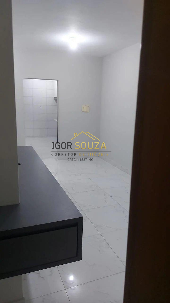 Apartamento à venda com 2 quartos - Vale Verde,Governador Valadares