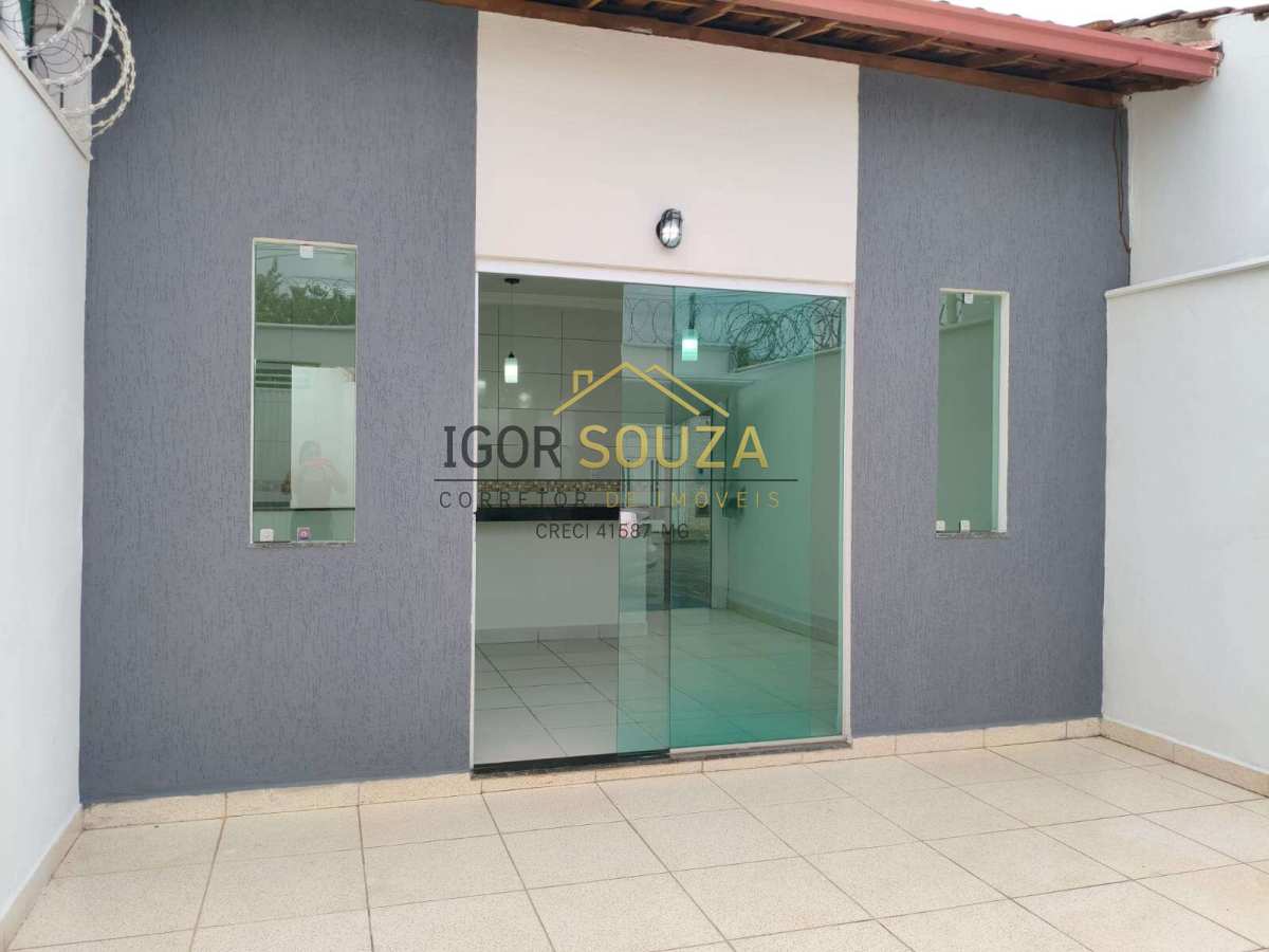 Casa à venda em Governador Valadares, Alvorada, com 2 quartos - Conectando pessoas, contribuindo com a realização de sonhos.