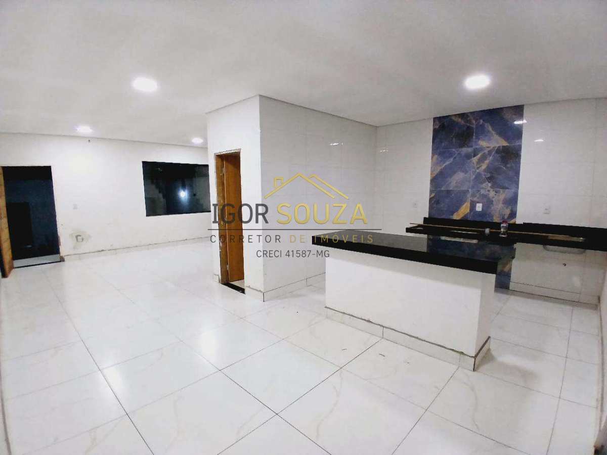  - Duplex à venda em Governador Valadares, Bairro Vale do Sol  ll, com 3 quartos