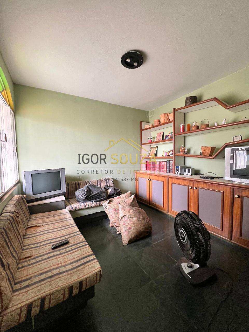  - Casa à venda em Governador Valadares, Gra Duquesa, 180m²