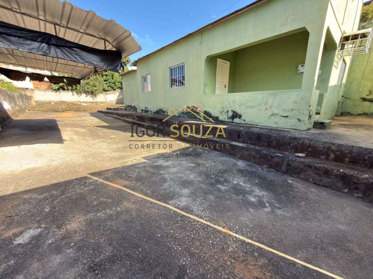  - Casa à venda em Governador Valadares, Santa helena, com 2 quartos, 432m²