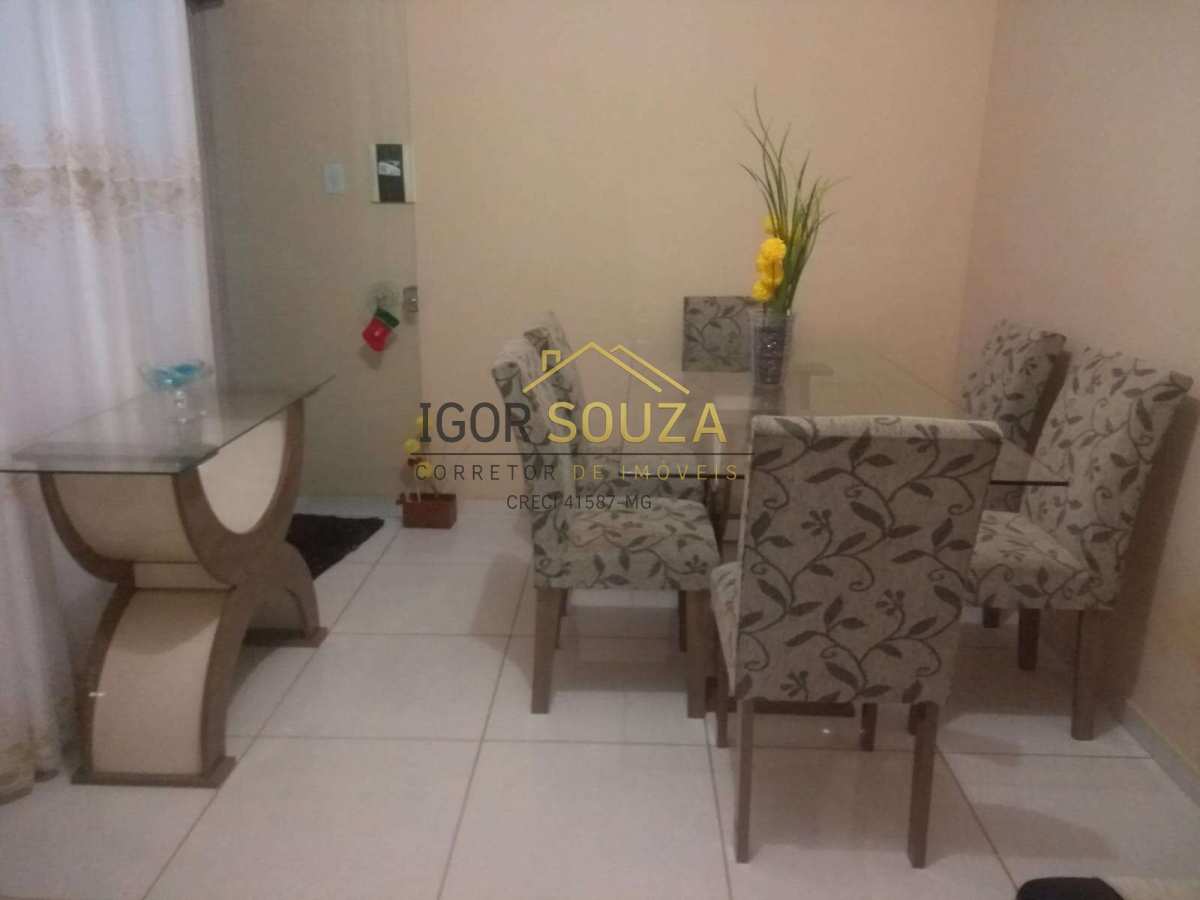Casa à venda com 2 quartos - Sir,Governador Valadares