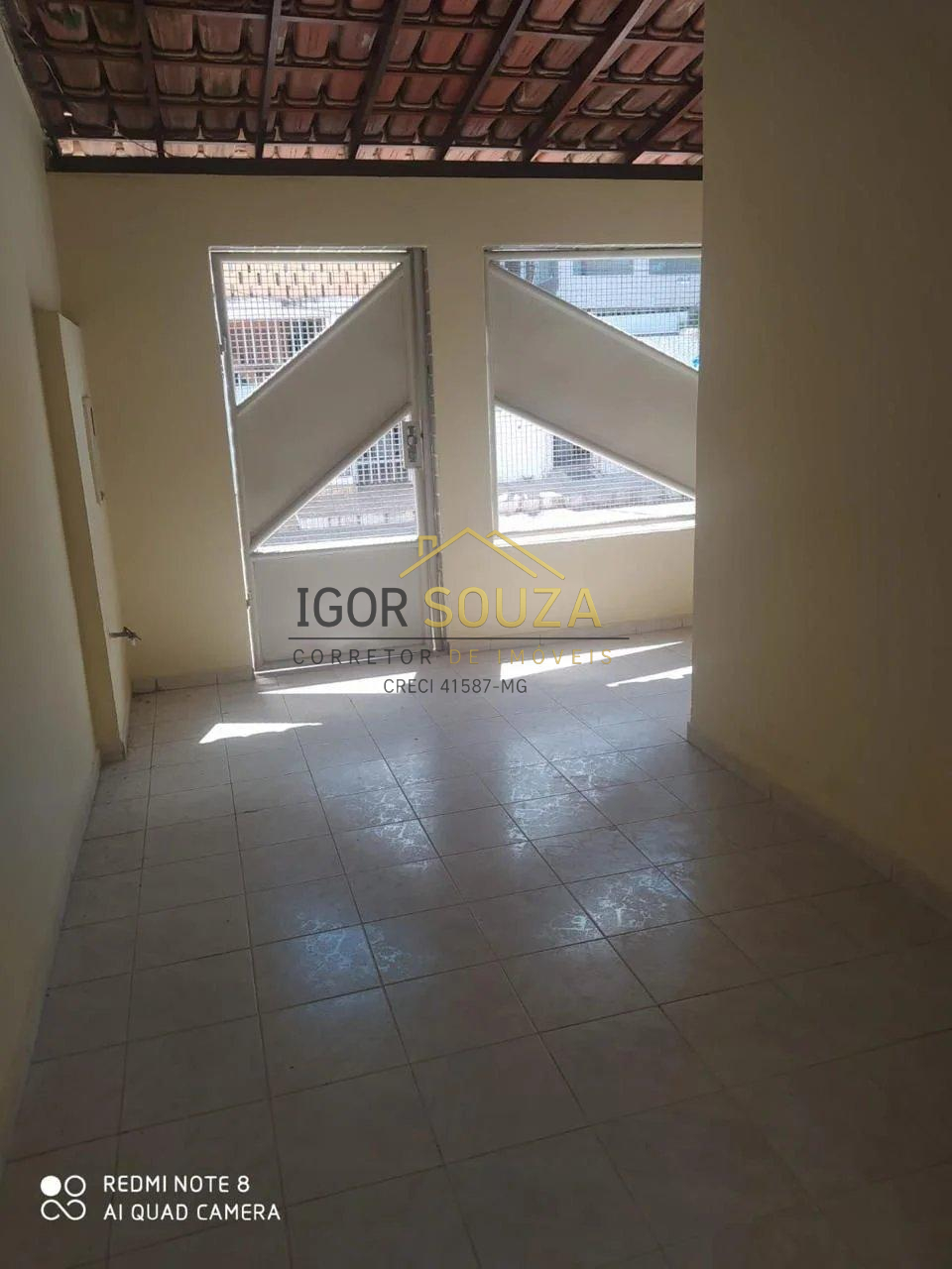 Casa à venda com 3 quartos, 150m² - Universitario,Governador Valadares