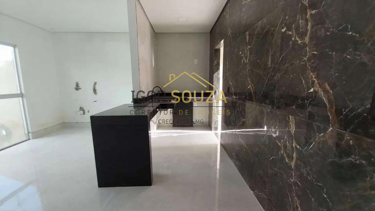 Casa à venda com 3 quartos - Vale do Sol,Governador Valadares