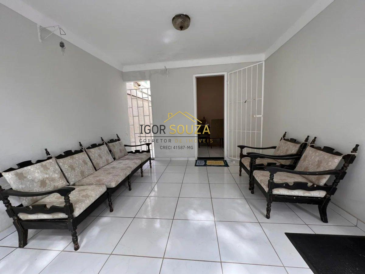 Casa à venda com 4 quartos - centro,Governador Valadares