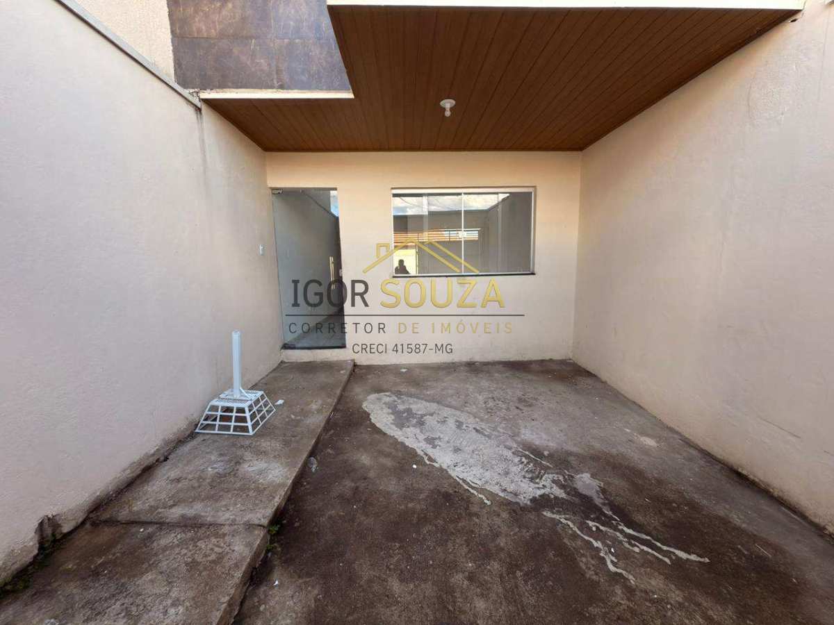 Duplex à venda com 2 quartos - Cidade Jardim,Governador Valadares