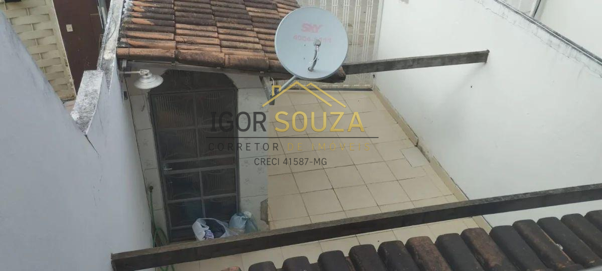 Duplex à venda com 3 quartos - Floresta,Governador Valadares
