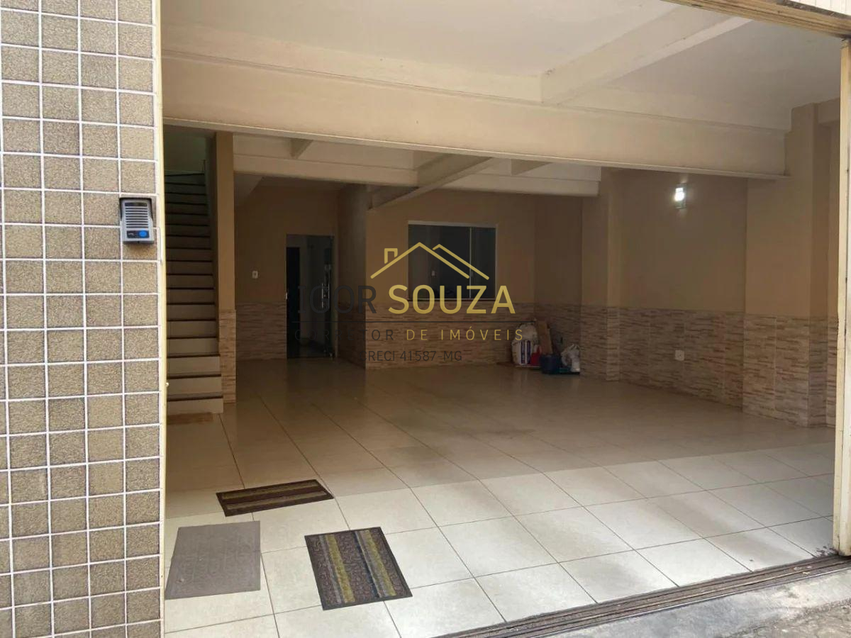 Triplex à venda com 4 quartos - Lourdes,Governador Valadares