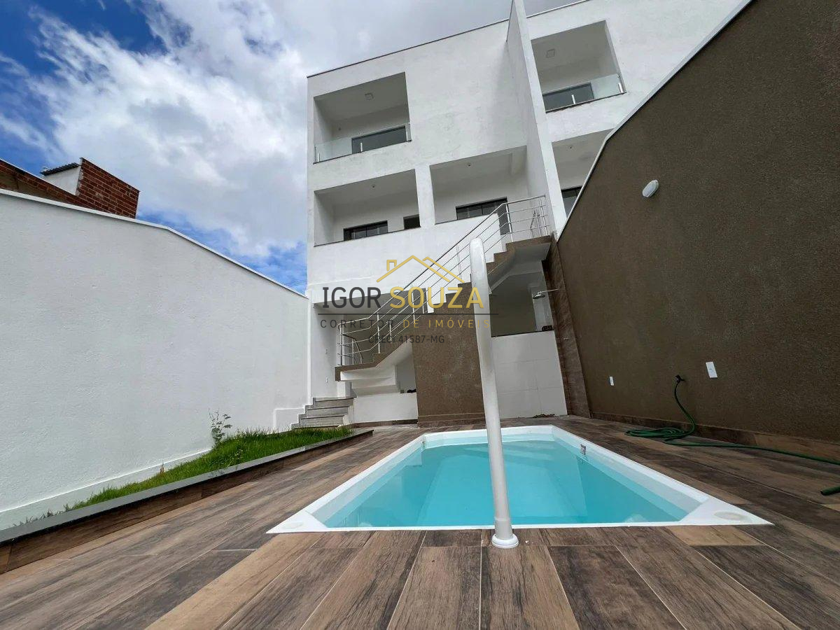 Triplex à venda com 2 quartos, 150m² - Parque Olimpico,Governador Valadares