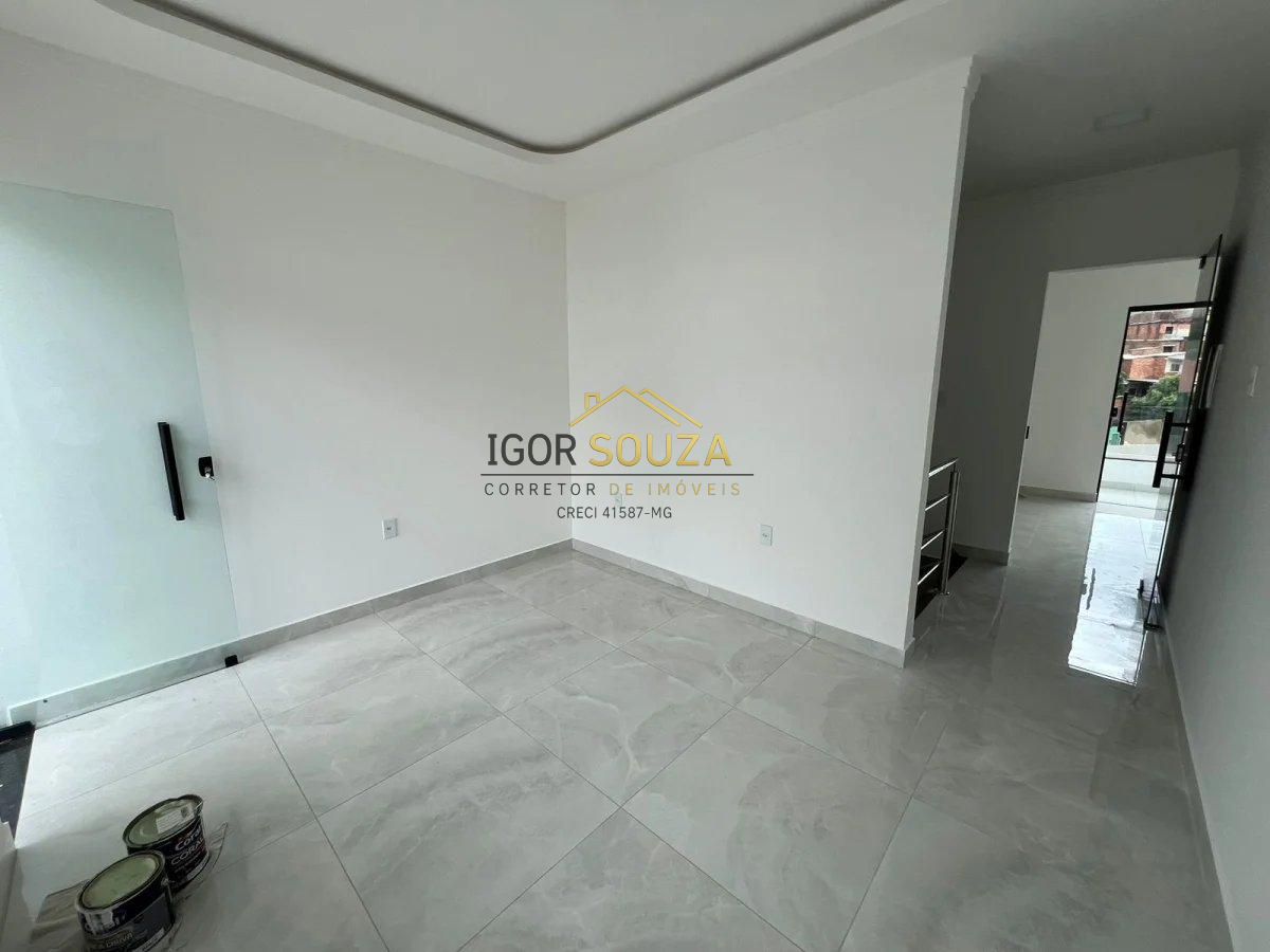 Triplex à venda com 2 quartos, 150m² - Parque Olimpico,Governador Valadares