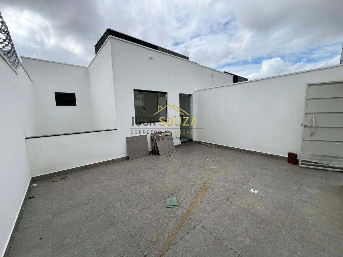 Triplex à venda com 2 quartos, 150m² - Parque Olimpico,Governador Valadares